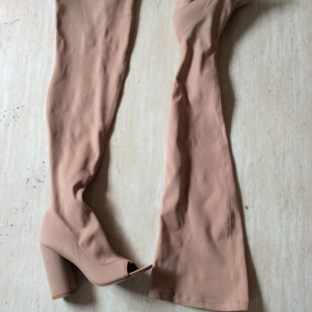 Thigh high Boots
